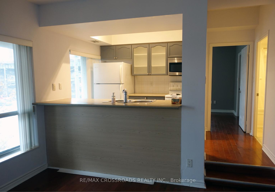 410-queens-quay-w-toronto-ontario-c12450269