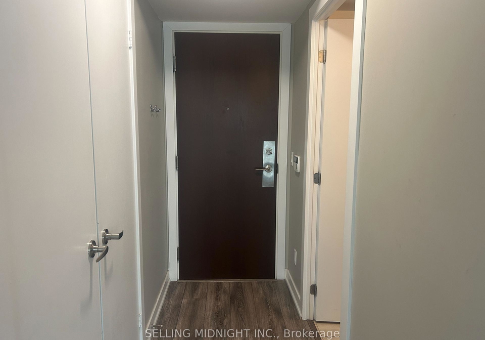 80-western-battery-road-toronto-ontario-c12450291