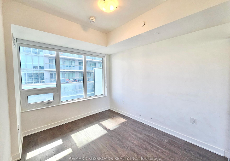 195-redpath-avenue-toronto-ontario-c12450620