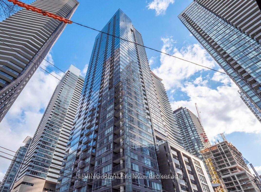 295-adelaide-street-w-toronto-ontario-c12450851
