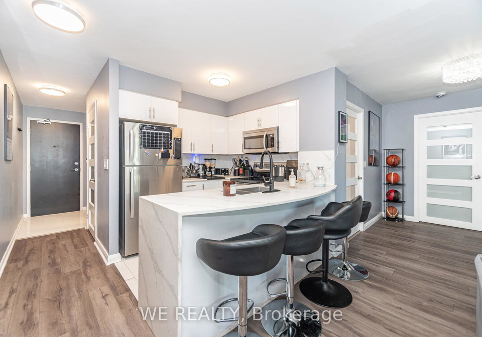 231-fort-york-boulevard-toronto-ontario-c12450960