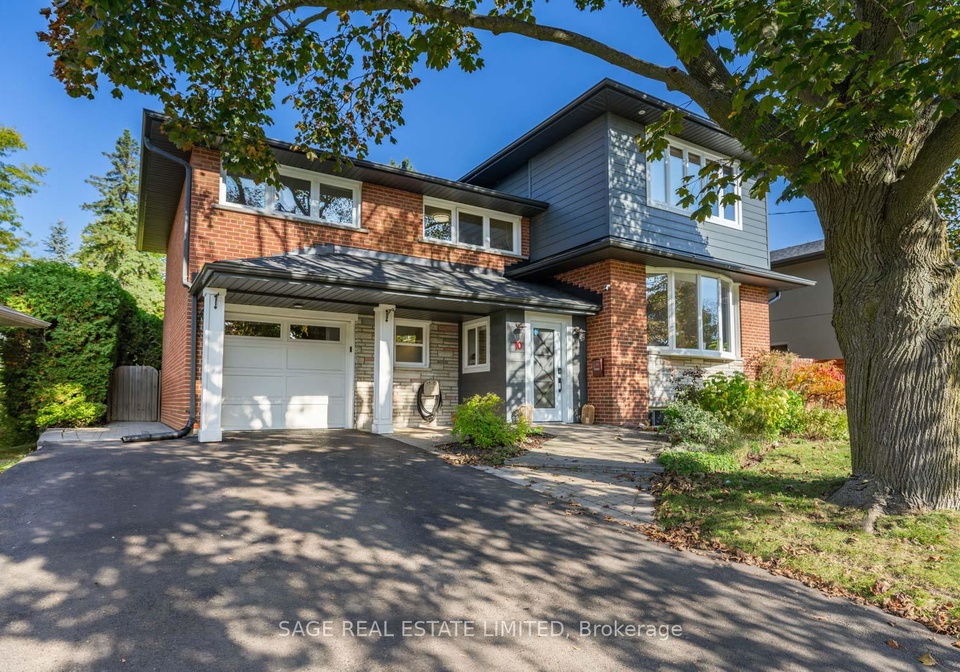 10-lionel-heights-crescent-north-york-ontario-c12451172