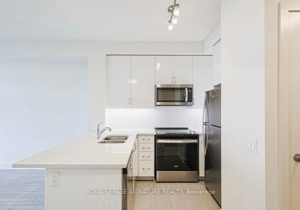4955-yonge-street-north-york-ontario-c12451246