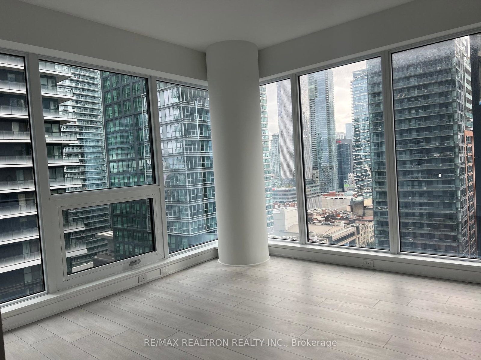 55-mercer-street-toronto-ontario-c12451363