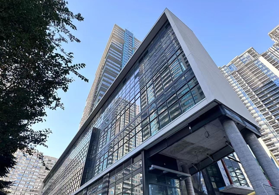4955-yonge-street-north-york-ontario-c12451406
