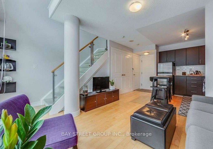 2035-sheppard-avenue-e-north-york-ontario-c12451540