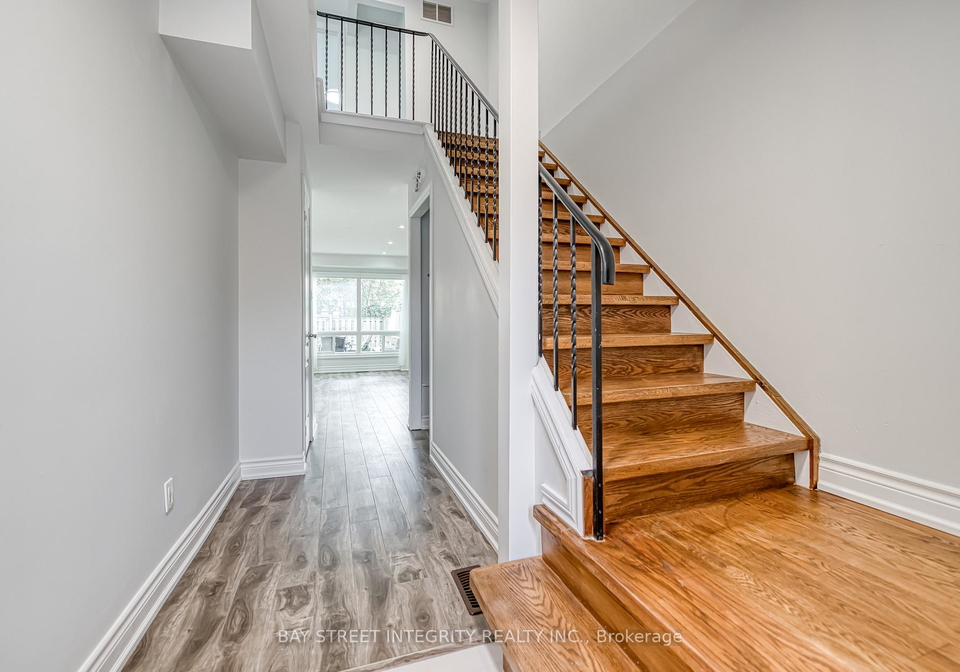 72-elsa-vine-way-north-york-ontario-c12451859