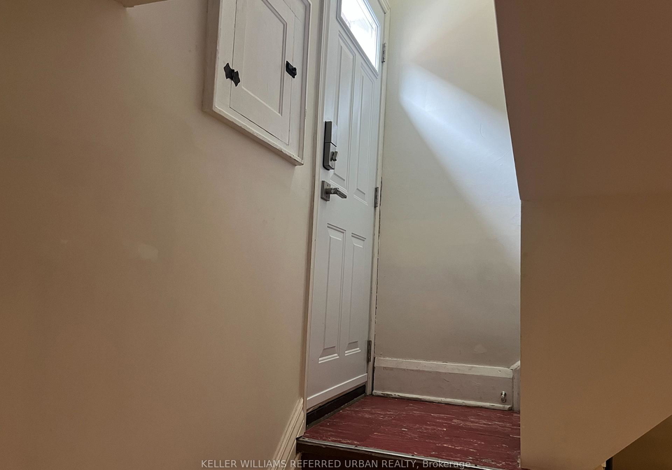 111-clovelly-avenue-toronto-ontario-c12451927
