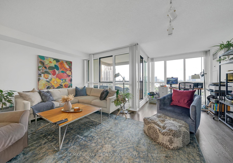 3-concorde-place-north-york-ontario-c12452039