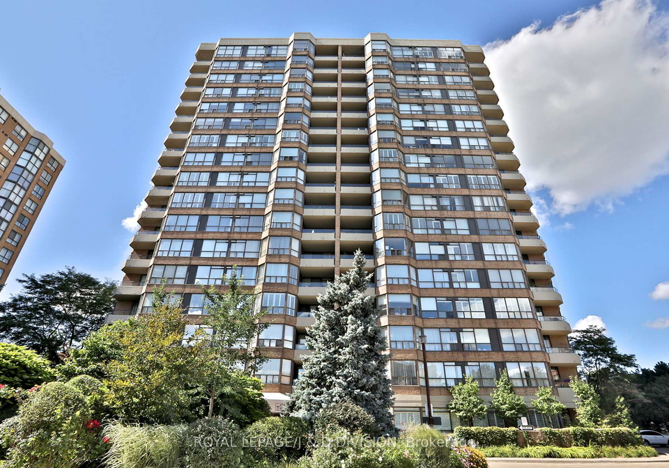 268-ridley-boulevard-toronto-ontario-c12452548