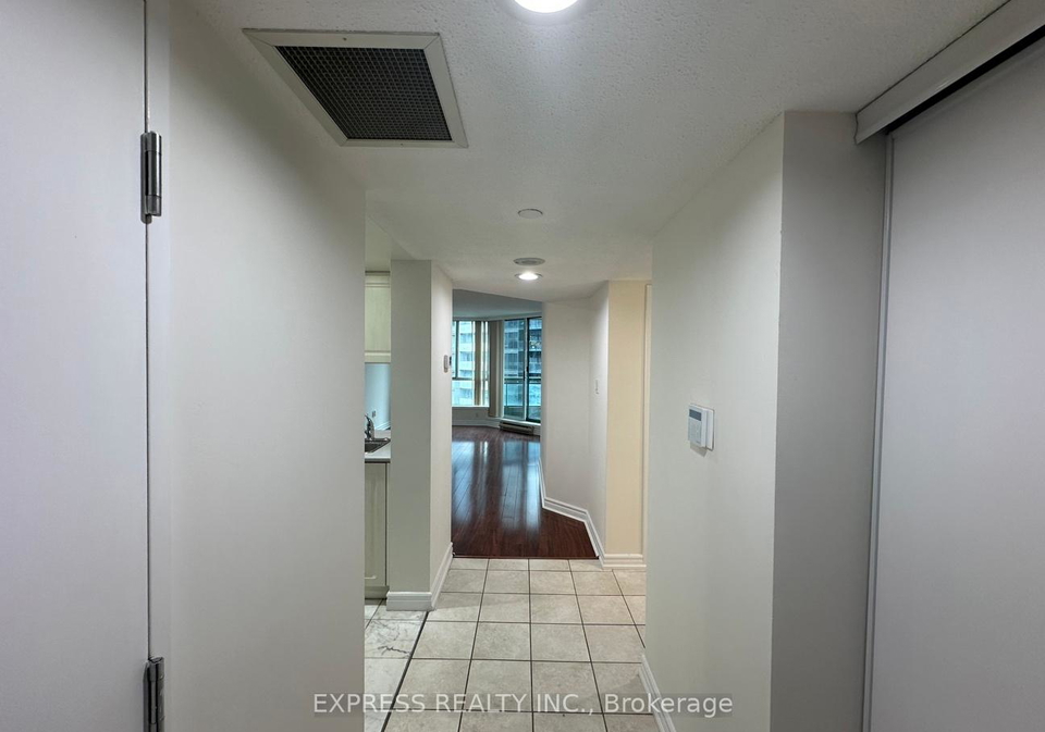 38-elm-street-toronto-ontario-c12452638