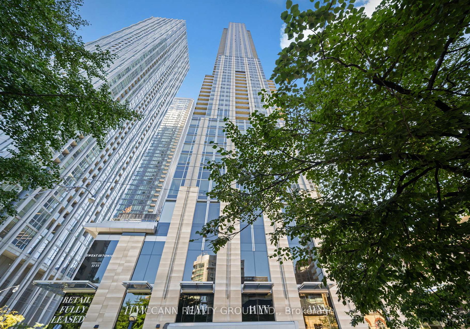 11-yorkville-avenue-toronto-ontario-c12452768