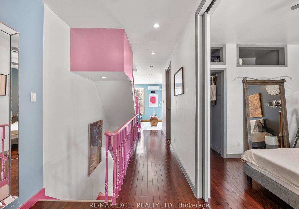 137-gerrard-street-e-toronto-ontario-c12452776
