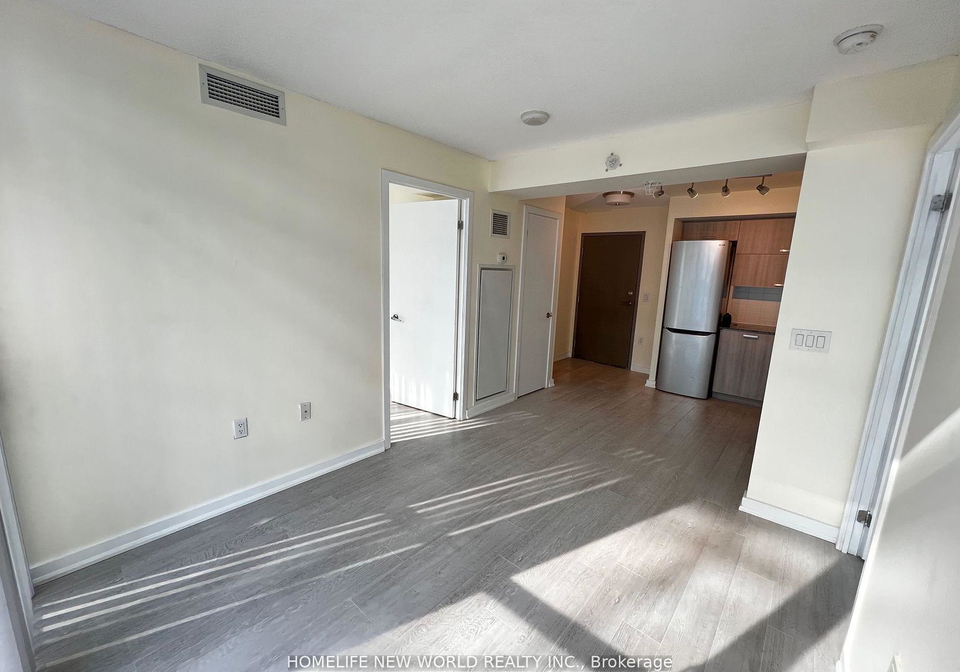 36-lisgar-street-toronto-ontario-c12452886