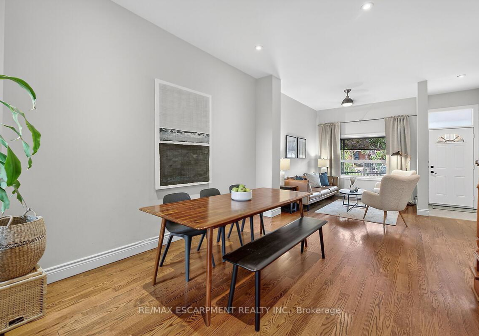 690-dufferin-street-toronto-ontario-c12453211