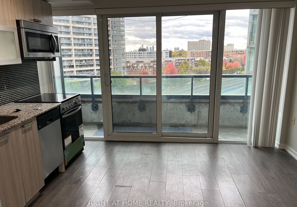 36-lisgar-street-toronto-ontario-c12453342