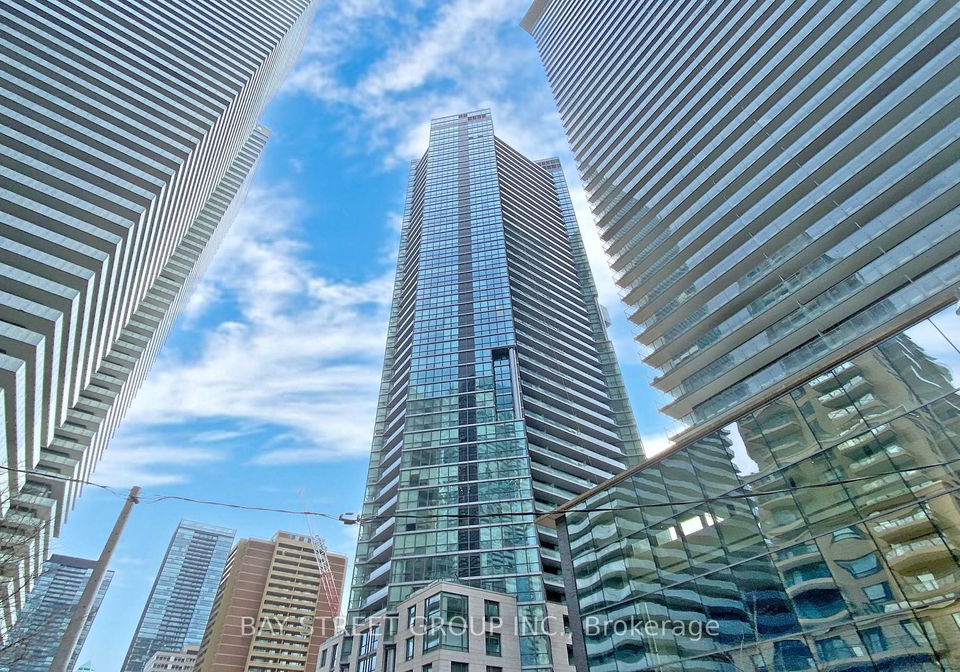 45-charles-street-e-toronto-ontario-c12453376