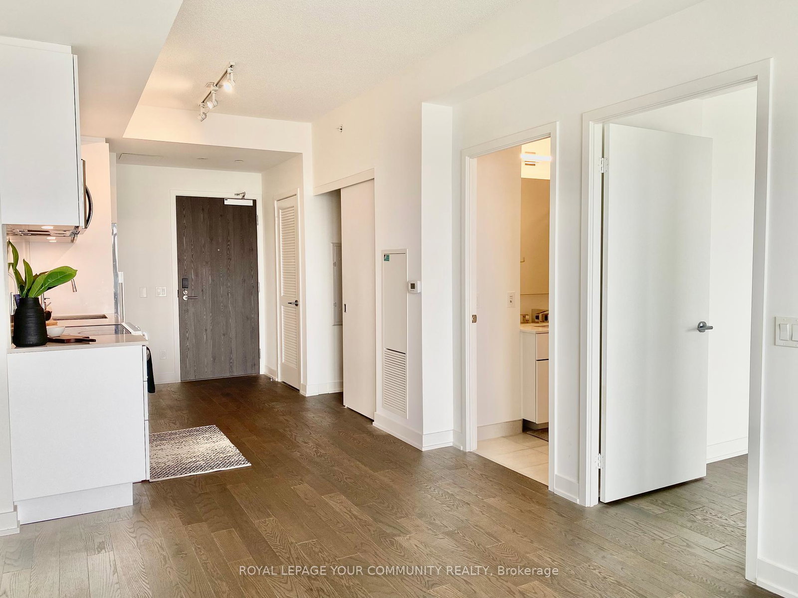 25-richmond-street-e-toronto-ontario-c12453624