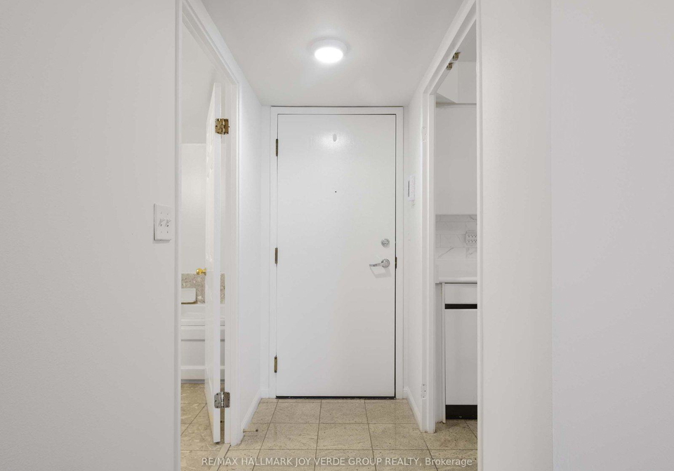 7-carlton-street-toronto-ontario-c12453638