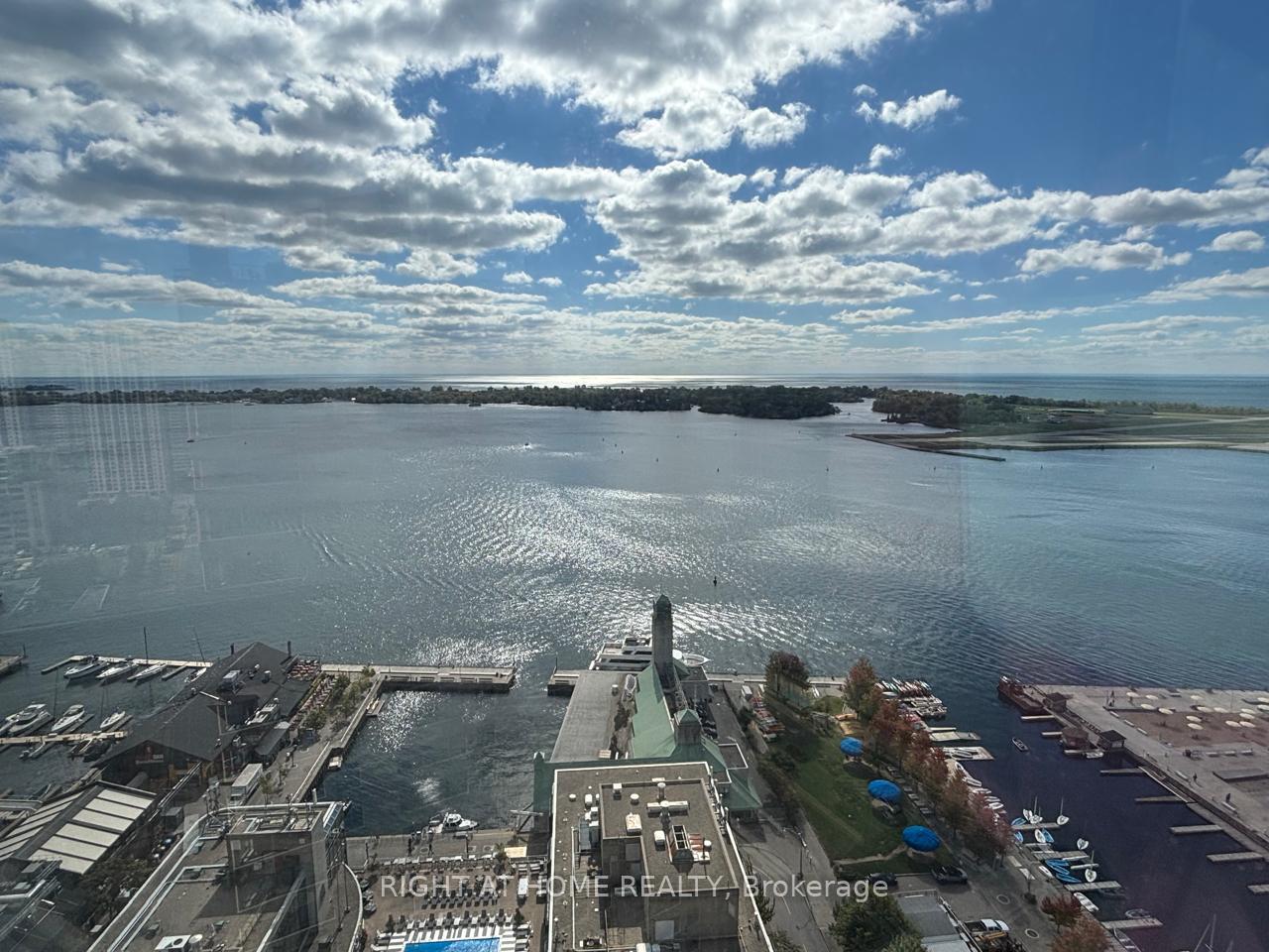 270-queens-quay-w-toronto-ontario-c12453752
