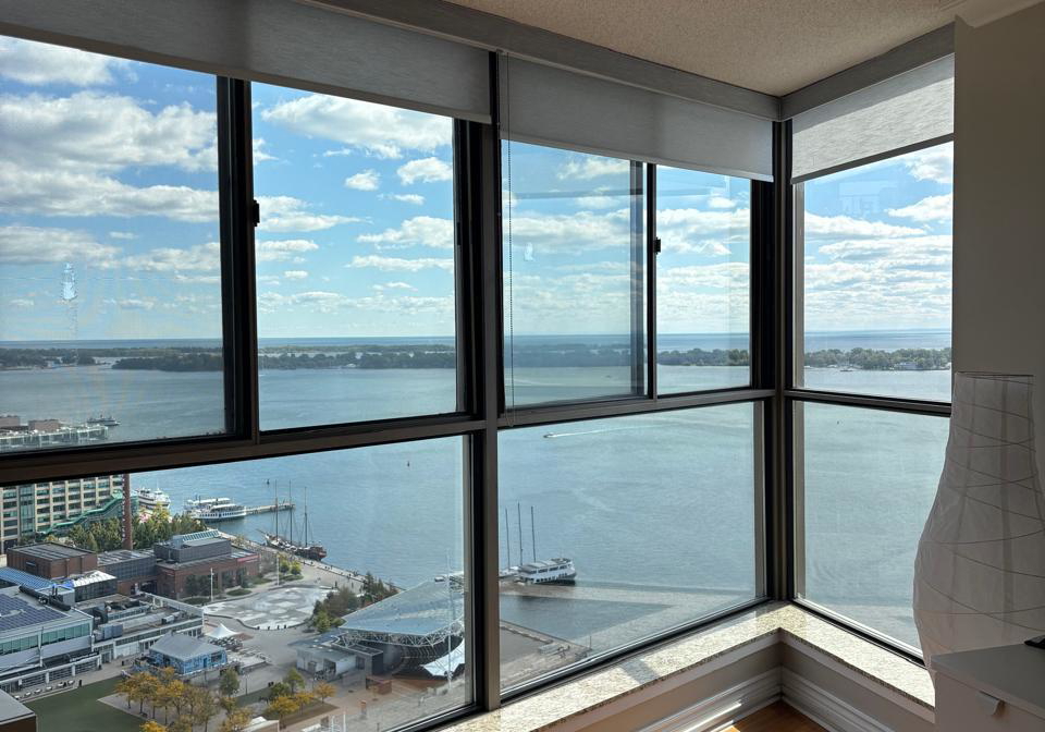 270-queens-quay-w-toronto-ontario-c12453752