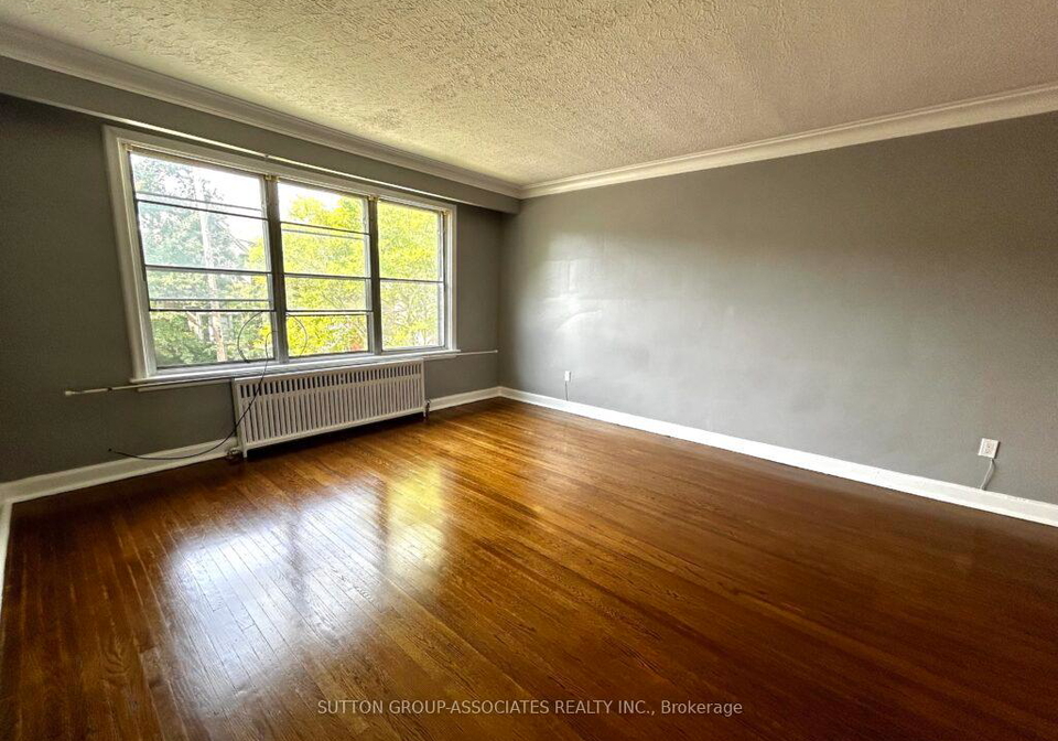 131-kenwood-avenue-toronto-ontario-c12453782