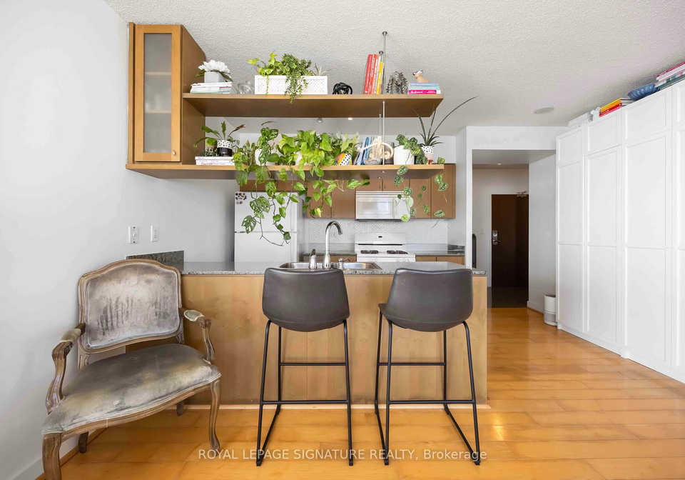 35-mariner-terrace-toronto-ontario-c12453878