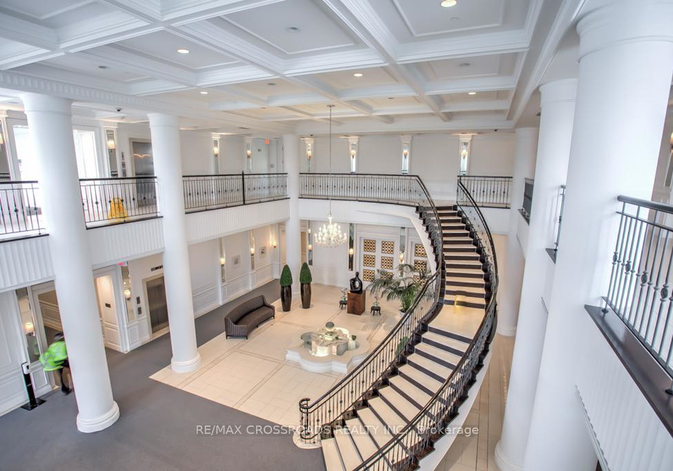 25-greenview-avenue-toronto-ontario-c12454259