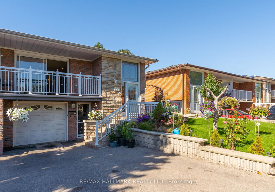 252-apache-trail-north-york-ontario-c12454419