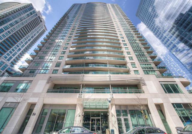 30-grand-trunk-crescent-toronto-ontario-c12454428