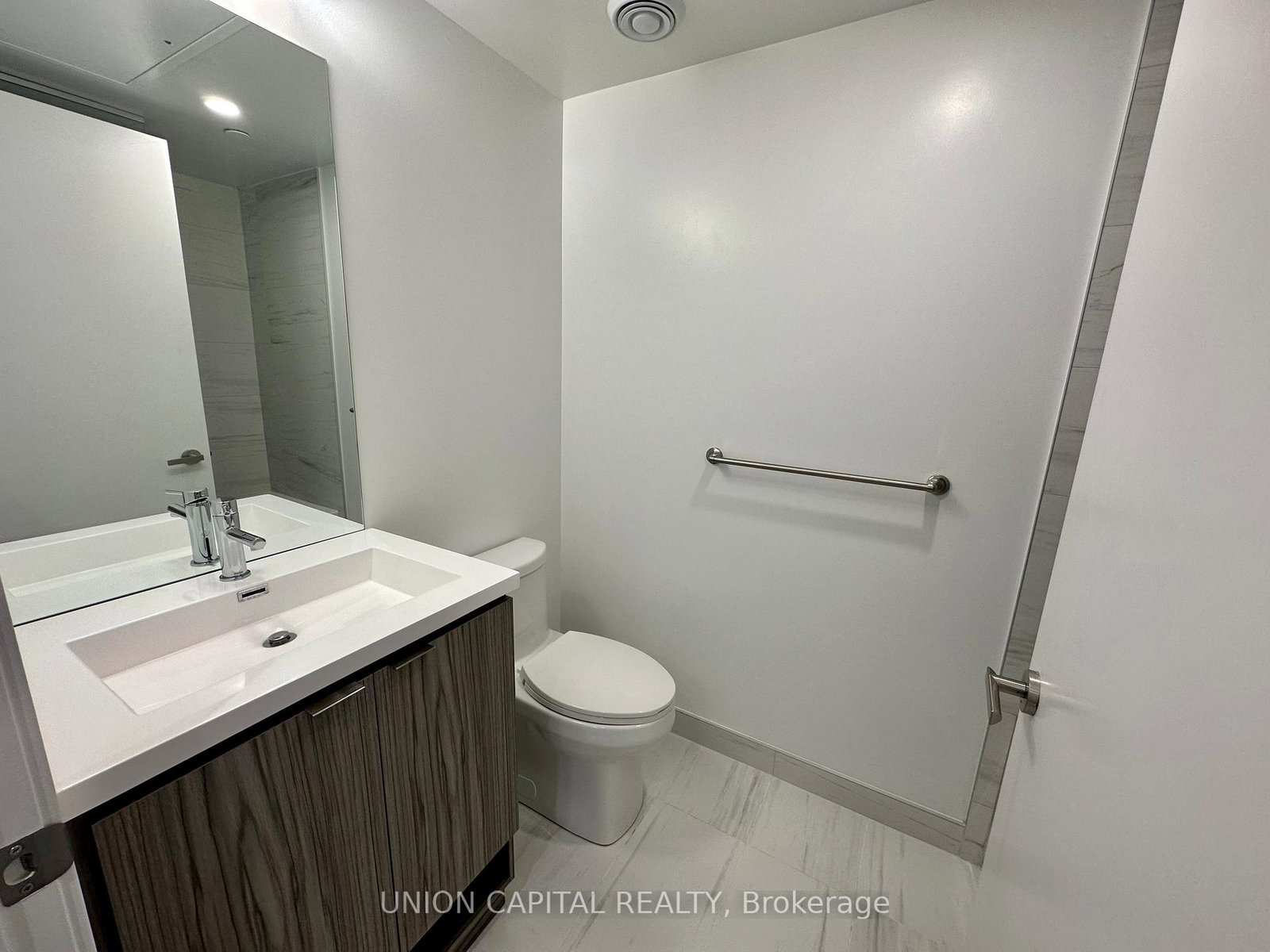 55-cooper-street-toronto-ontario-c12454448