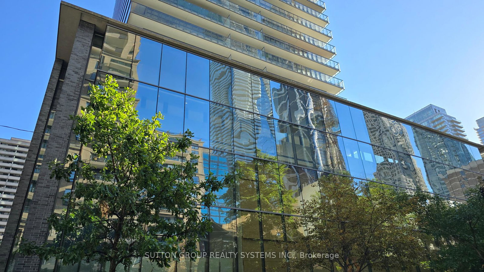 33-charles-street-e-toronto-ontario-c12454698