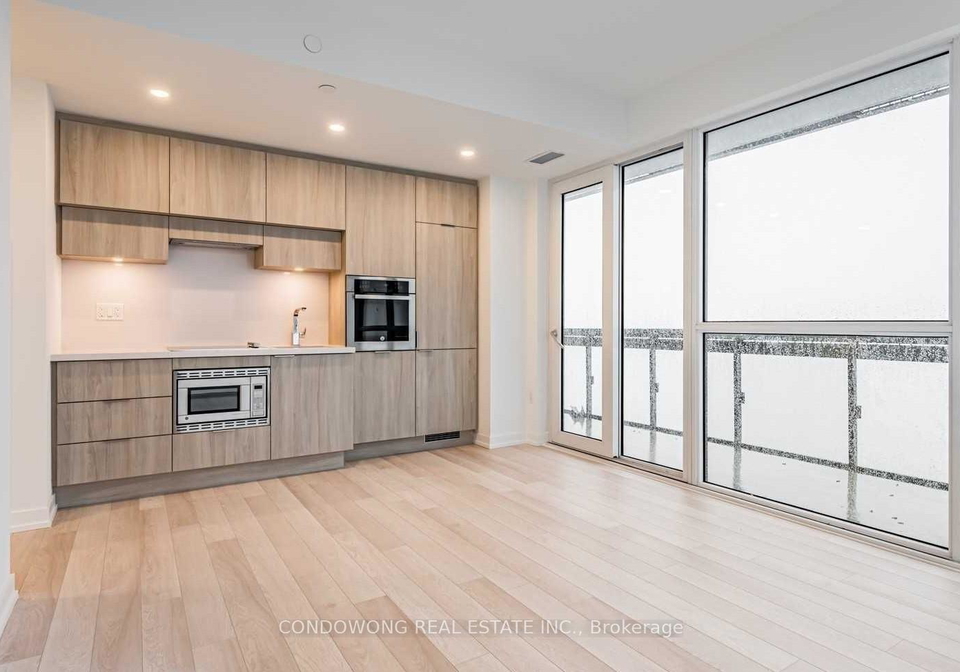 39-roehampton-avenue-toronto-ontario-c12454870