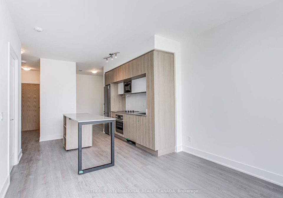 1-belsize-drive-toronto-ontario-c12454986