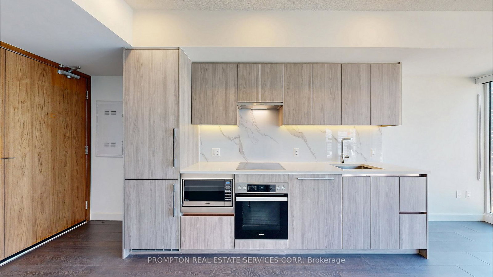 3-concord-cityplace-way-toronto-ontario-c12455088