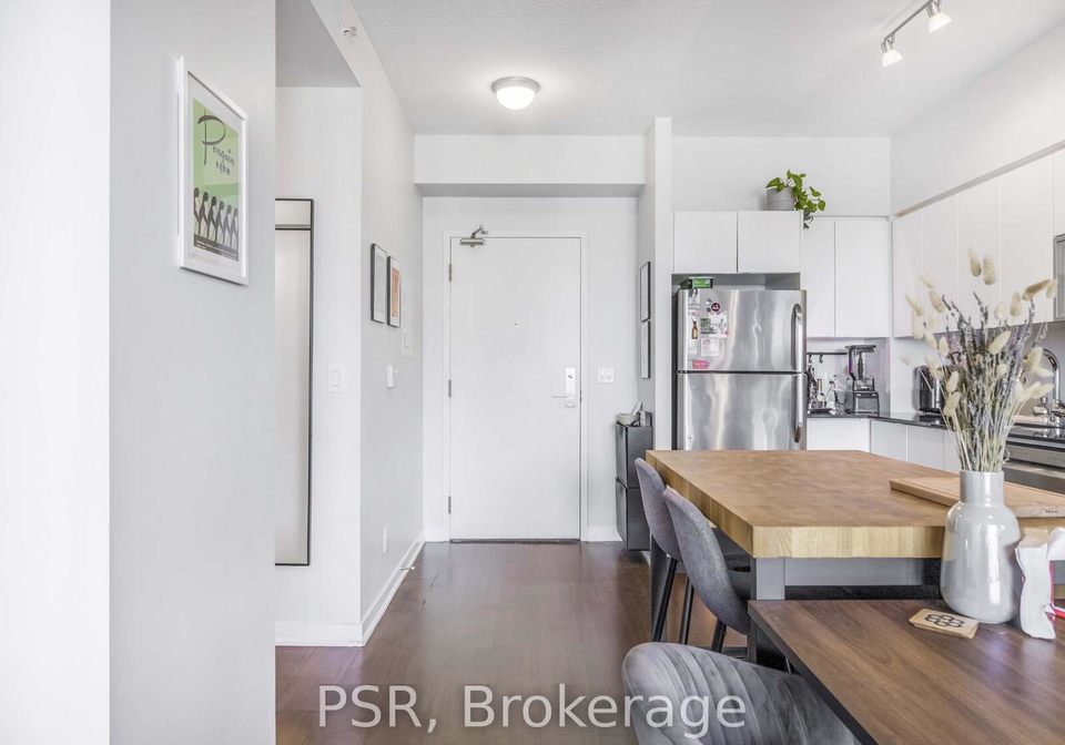150-east-liberty-street-toronto-ontario-c12455101