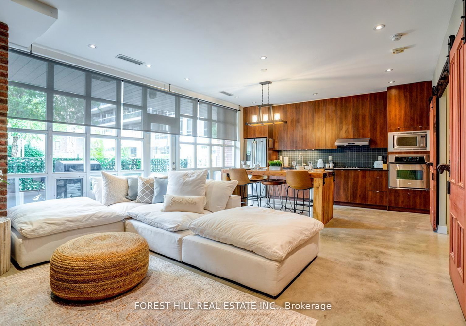 23-brant-street-toronto-ontario-c12455379