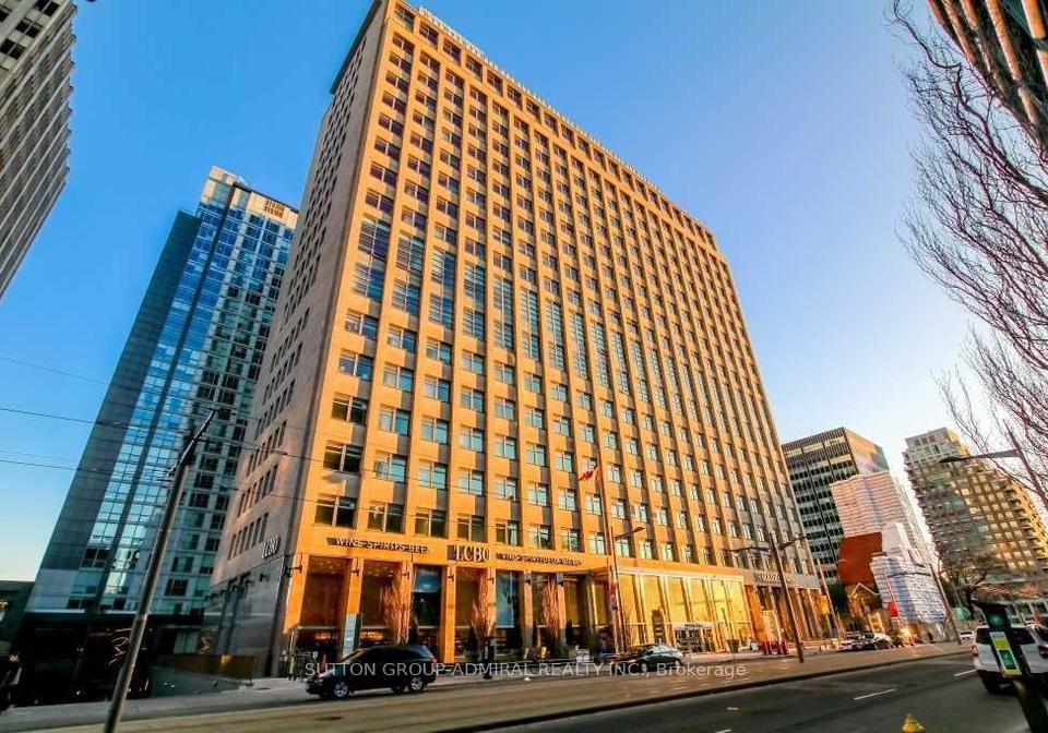 111-st-clair-avenue-w-toronto-ontario-c12455383