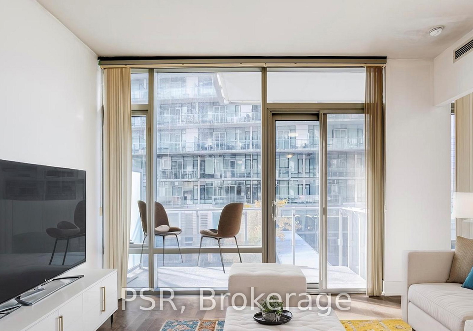 39-queens-quay-e-toronto-ontario-c12455480