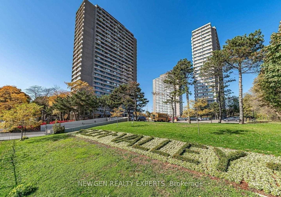 715-don-mills-road-east-york-ontario-c12455794