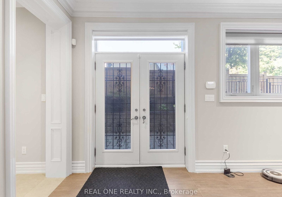 25-dempsey-crescent-north-york-ontario-c12455840