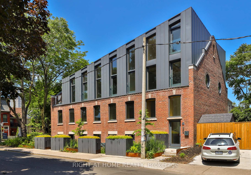 225-brunswick-avenue-toronto-ontario-c12455896