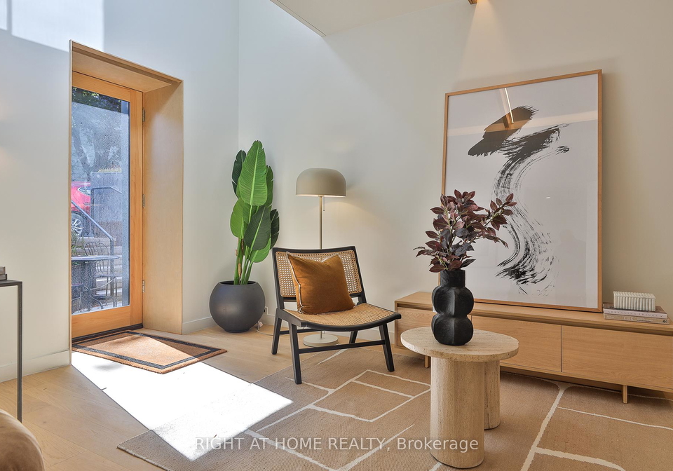 225-brunswick-avenue-toronto-ontario-c12455896