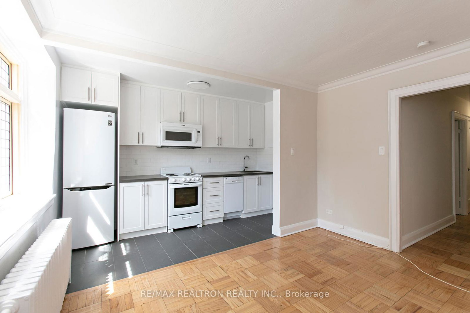 396-avenue-road-toronto-ontario-c12456117