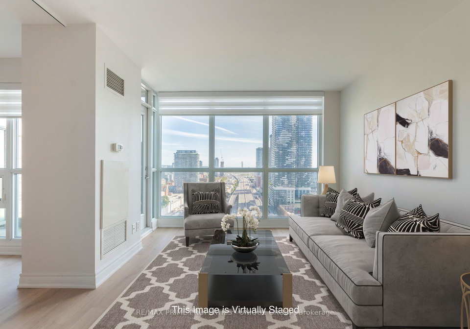 18-yonge-street-toronto-ontario-c12456211
