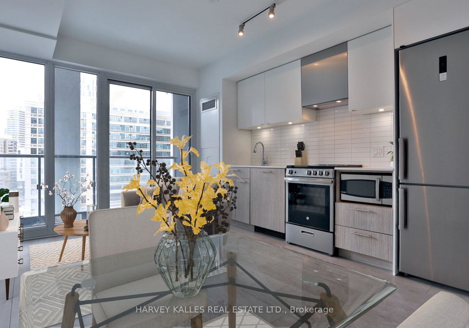 251-jarvis-street-toronto-ontario-c12456339
