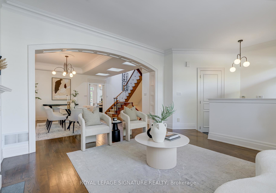 125-joicey-boulevard-toronto-ontario-c12456654