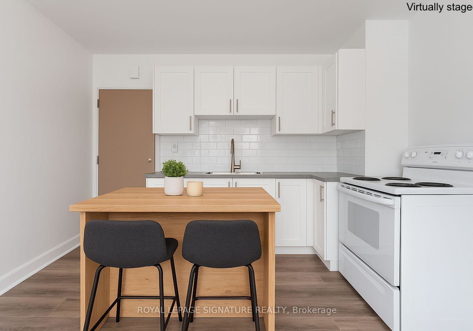 388-palmerston-boulevard-toronto-ontario-c12456681