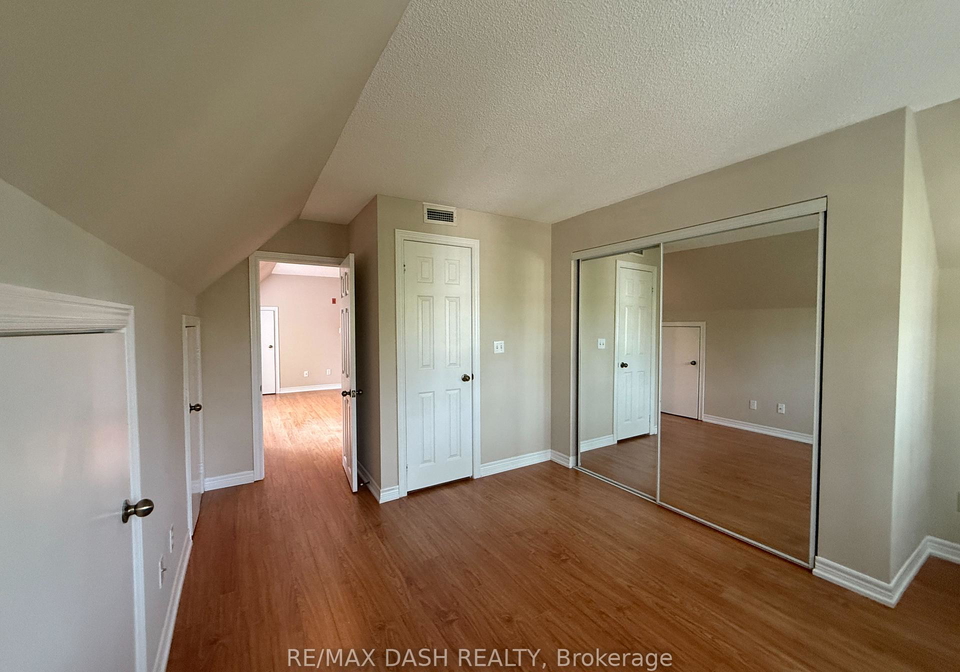 228-st-george-street-toronto-ontario-c12456705