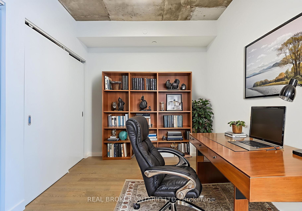 111-bathurst-street-toronto-ontario-c12456795